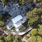 Secluded House - 25243