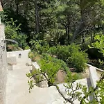 Secluded House - 25243 Tatil Evi