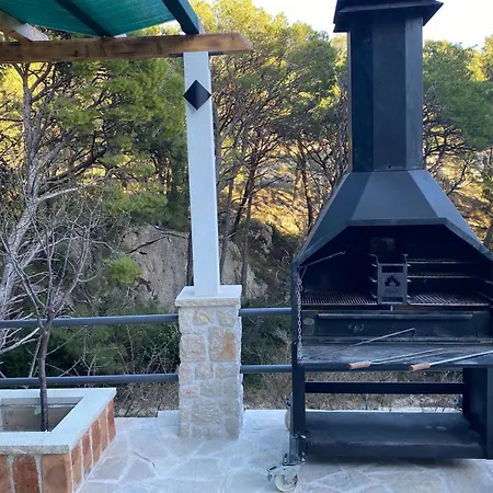 Secluded House - 25243 Makarska