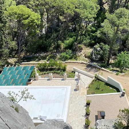 Feriehus Secluded House - 25243