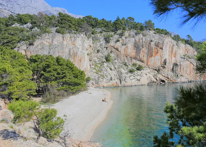 Secluded House - 25243 *